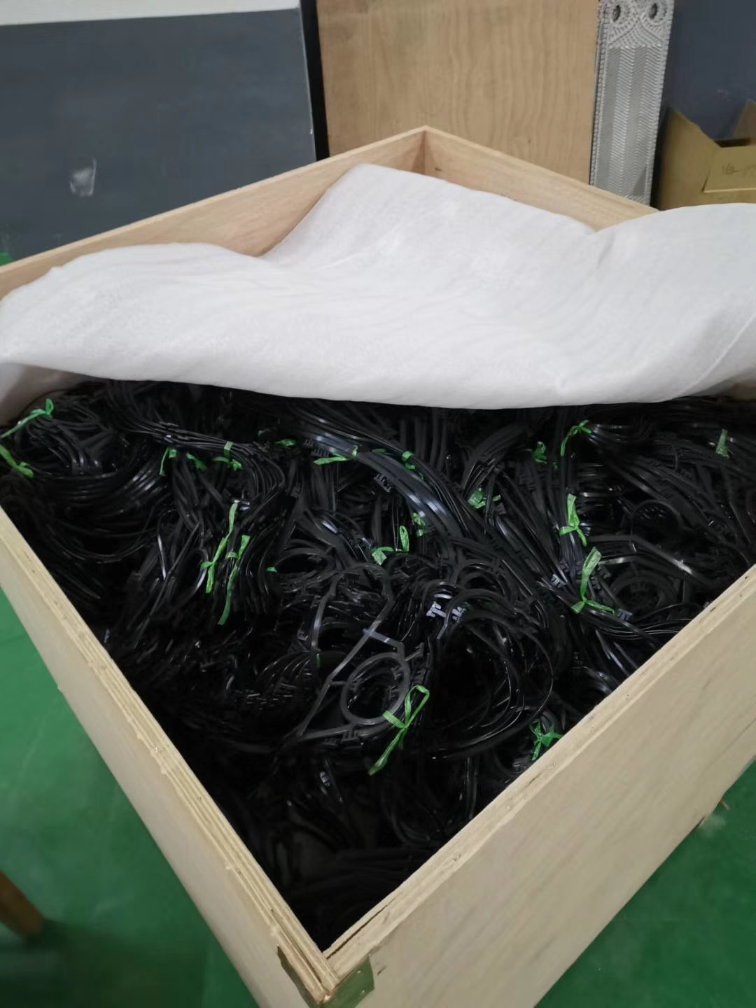 Теплообменный аппарат H17 EPDM NBR VITON МАСЛЯННОГО ОХЛАДИТЕЛЯ ПРОЦЕССОРА СВЕЖЕЙ ВОДЫ