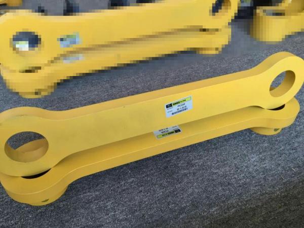 China Excavator Original Undercarriage Spare Parts PC220 Connecting Link/Connecting Rod