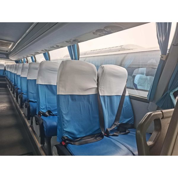 Marca del autobús BFC6120 China de Beifang del autobús del pasajero de la impulsión de la mano izquierda de Bus 53 Seat del coche