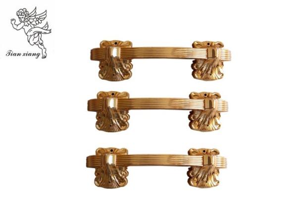 O caixão plástico da cor de cobre segura o estilo africano dos acessórios do caixão para carregar