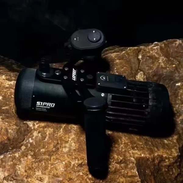 Waterproof Underwater Sea Scooter High Speed Electric Underwater Scooter