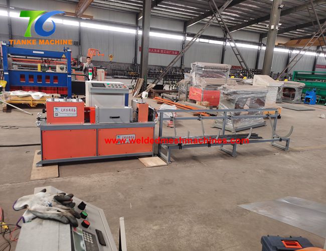 Провод летая CNC ножниц выправляя раскручиватель и резец провода машины 150m/Min