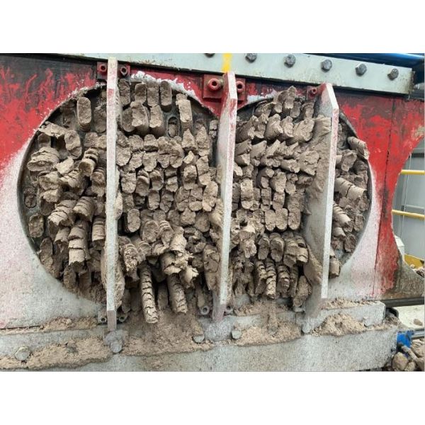 Precision Double Shaft Mixer with 45m3/hr Production Capacity and 550mm Rotating Diameter for Bentonite Production