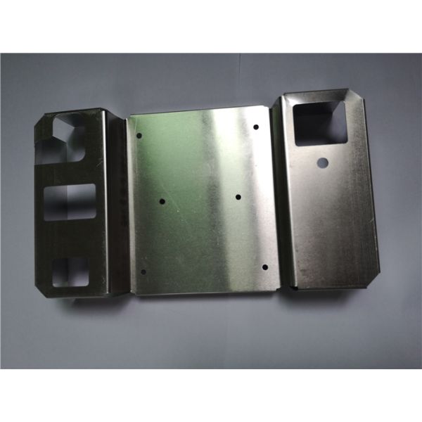 Хобот обложки крышки батарейного шкафа штемпелюя плашек металла этапа коробки штемпелюя прессформу