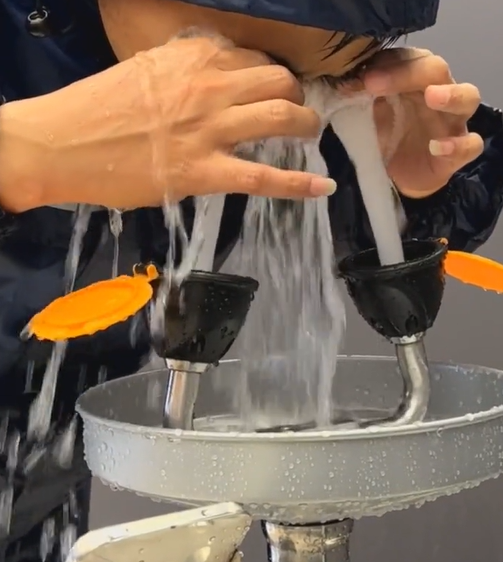 Bohua BH32-1011 Anti-Corrosion Vertical Eyewash Station 304 Stainless Steel