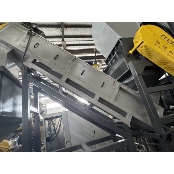 304 Stainless Steel PE PP Bottle Recycling Washing Line Plastic Crushing Washing Drying Production Line