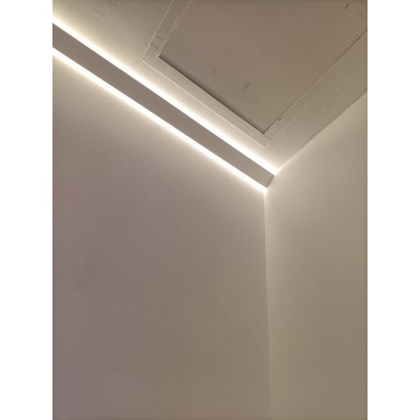 6063 T5 Alloy LED Corner Aluminium Profile with PMMA Diffuser and T3-T8 Temper for LED Strip Installation
